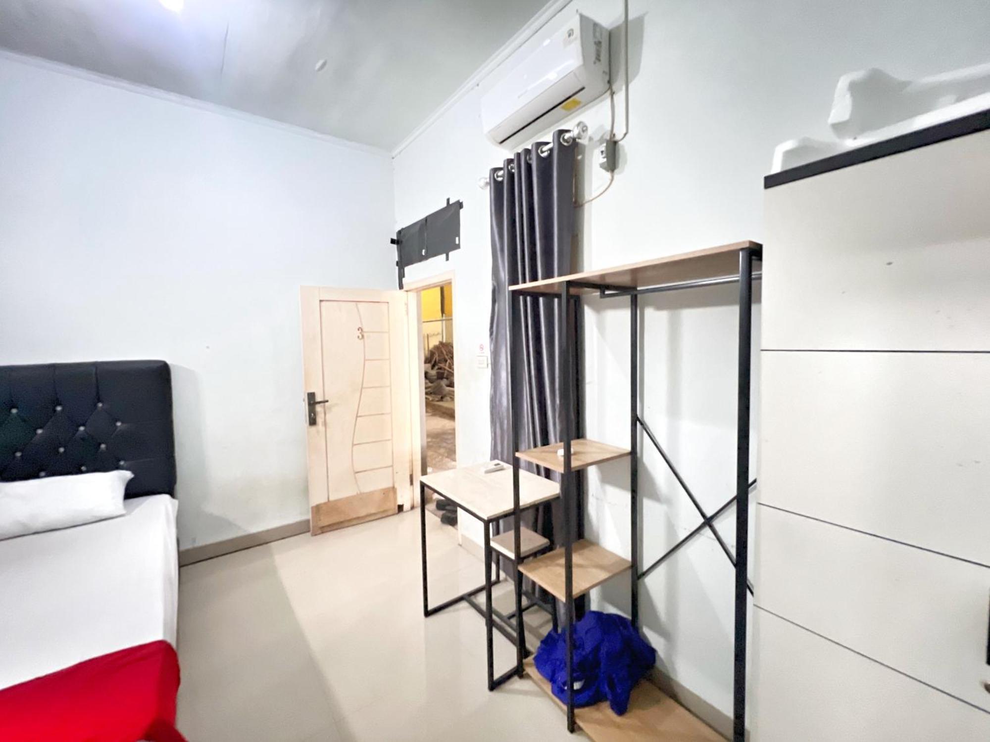 Reddoorz At Kay Residence Waydadi Lampung Bandar Lampung Kültér fotó
